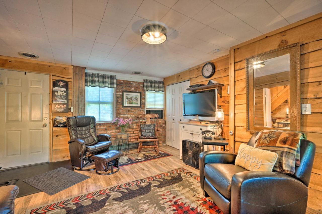 Adirondack Mountains Cottage Near Gore Mountain! Warrensburg Exterior photo